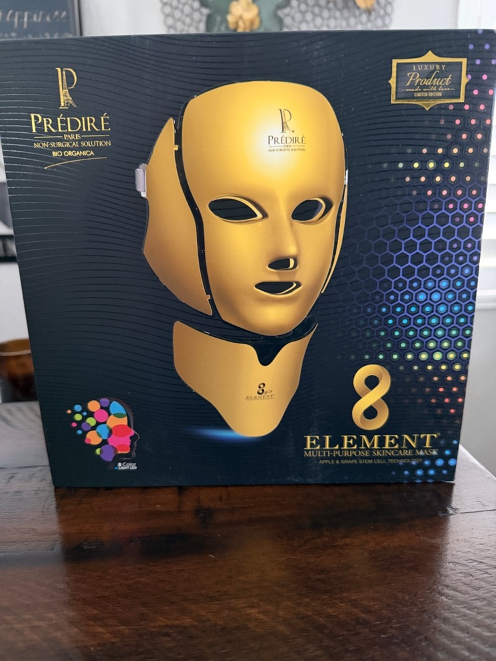 Prédiré 8 Element Gold LED Face Mask - Gold